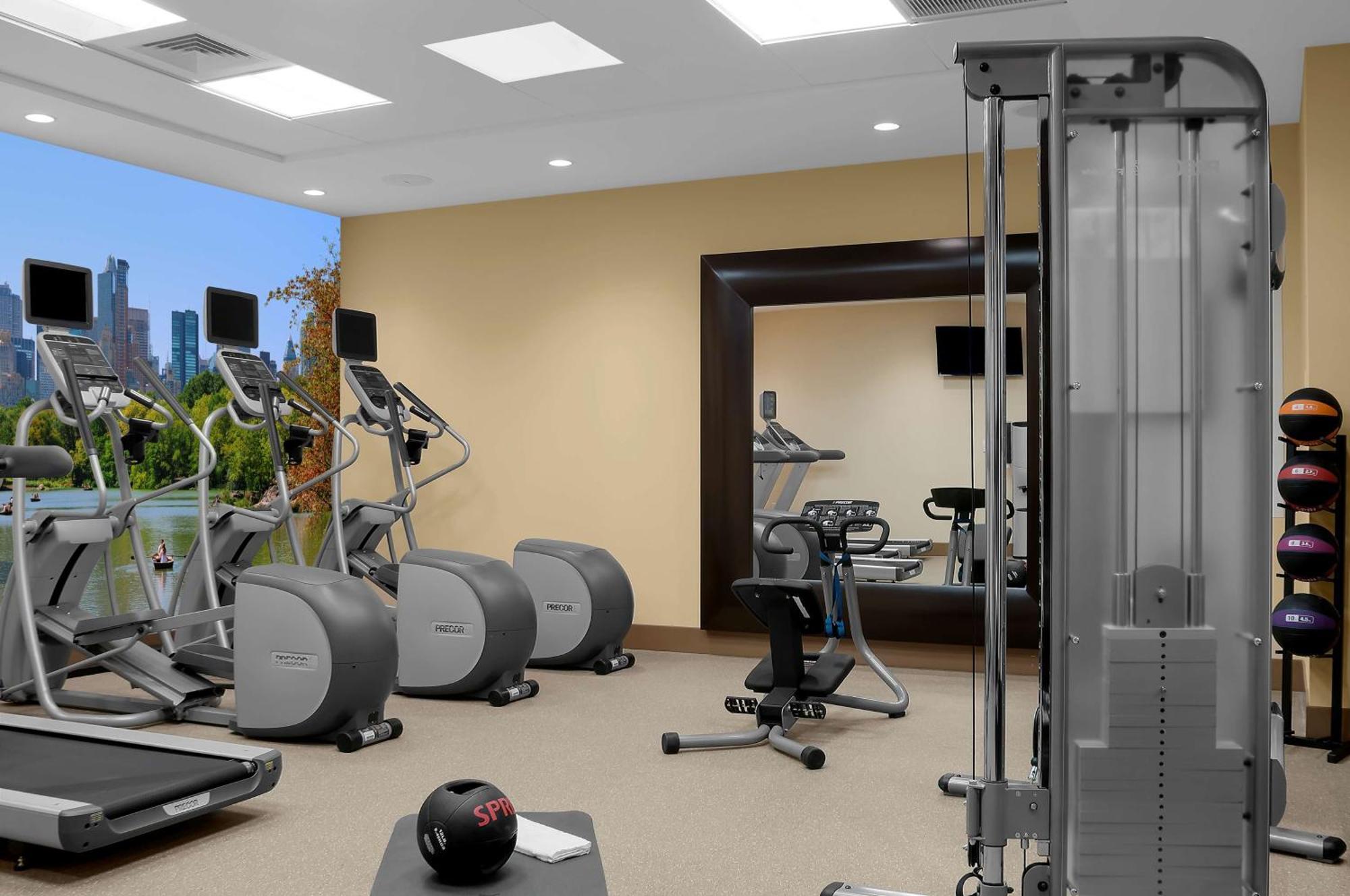 Hilton Garden Inn New York - Times Square Central Luaran gambar