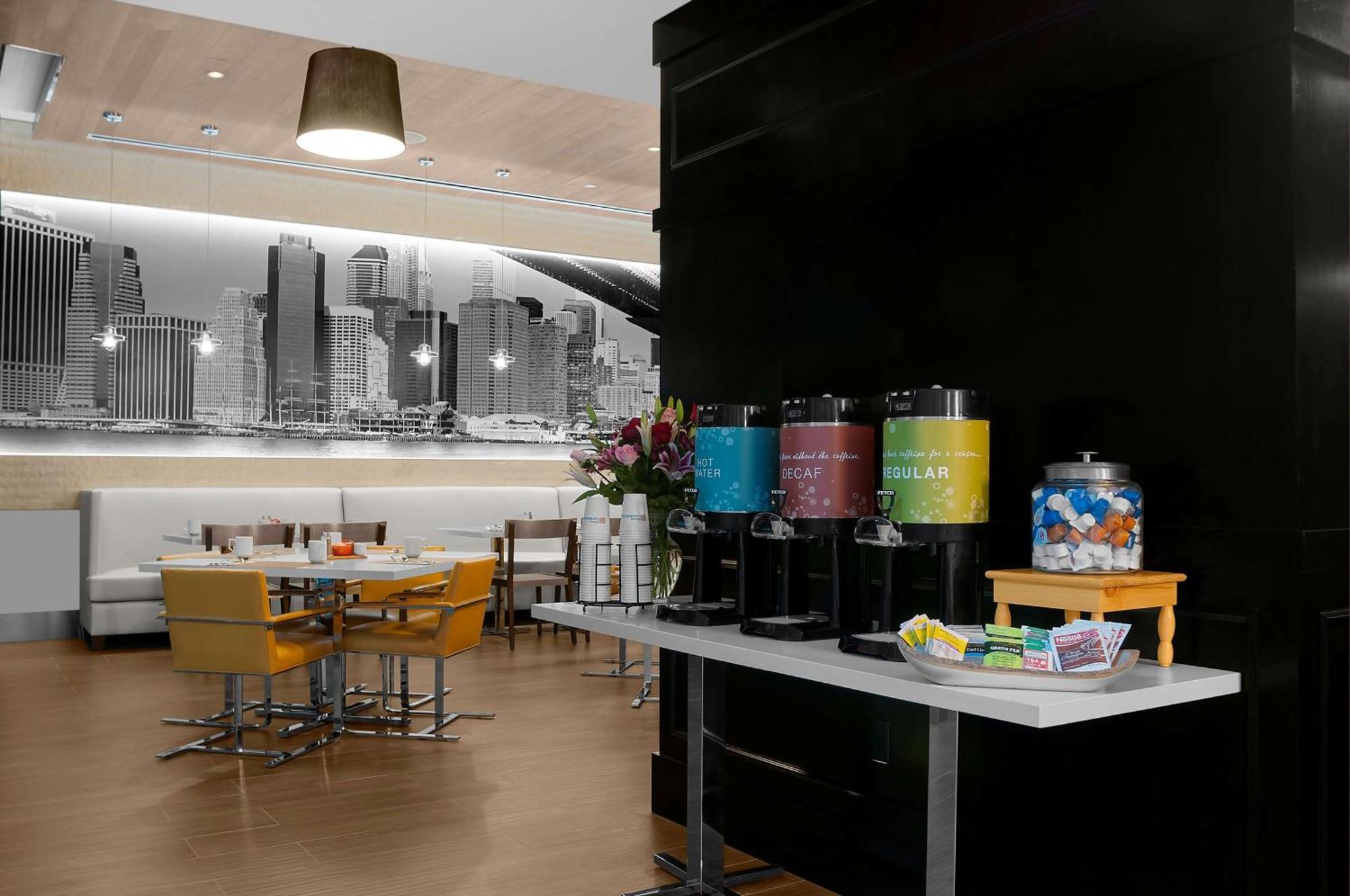 Hilton Garden Inn New York - Times Square Central Luaran gambar